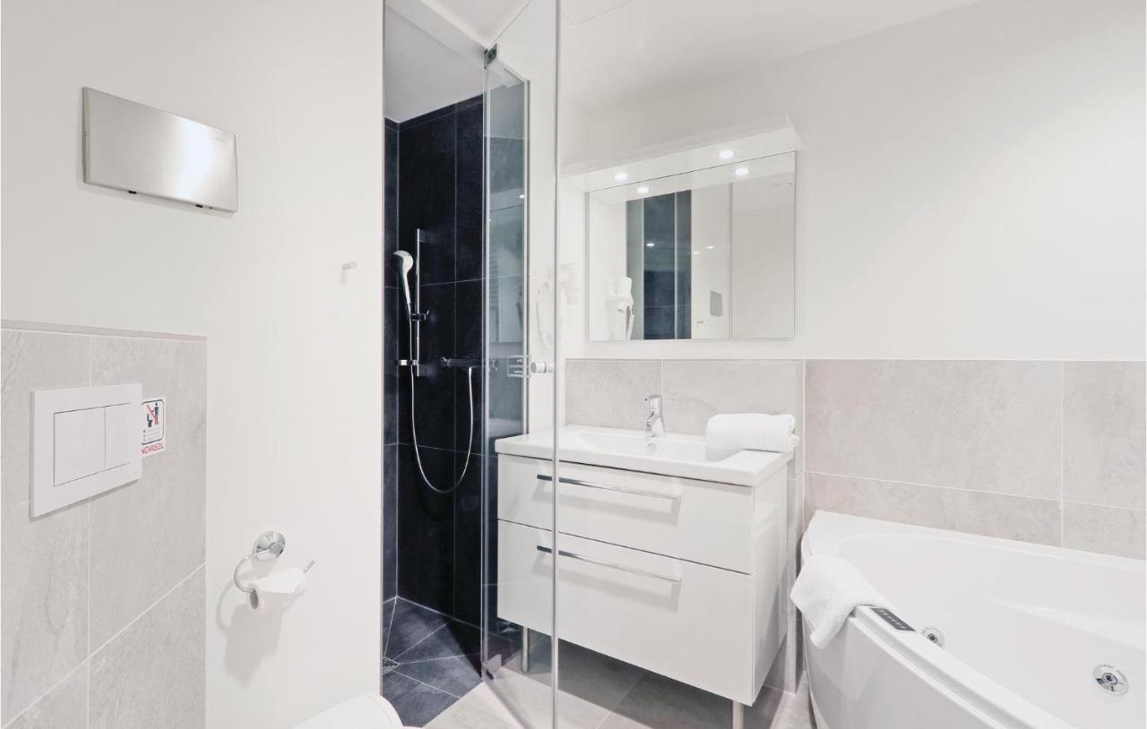 Lovely In Travemuende With Sauna Apartment *